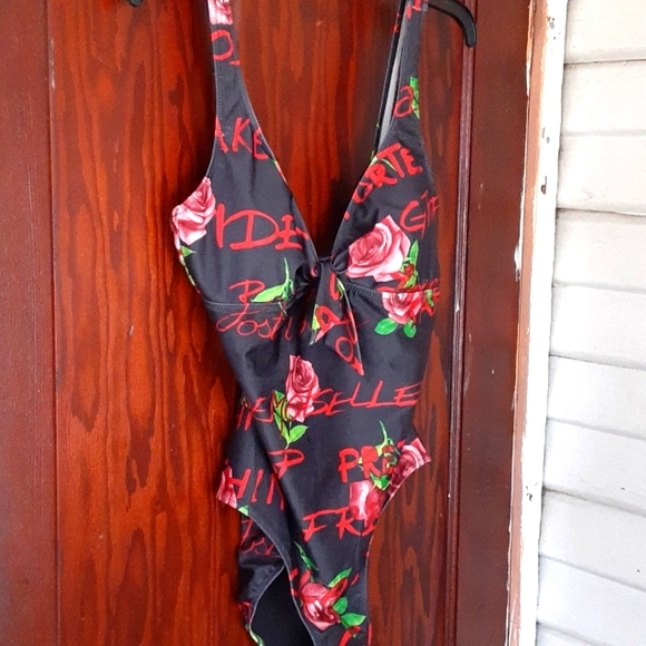 Gottex sz US 14 rose one piece french cut swimsuit NWT